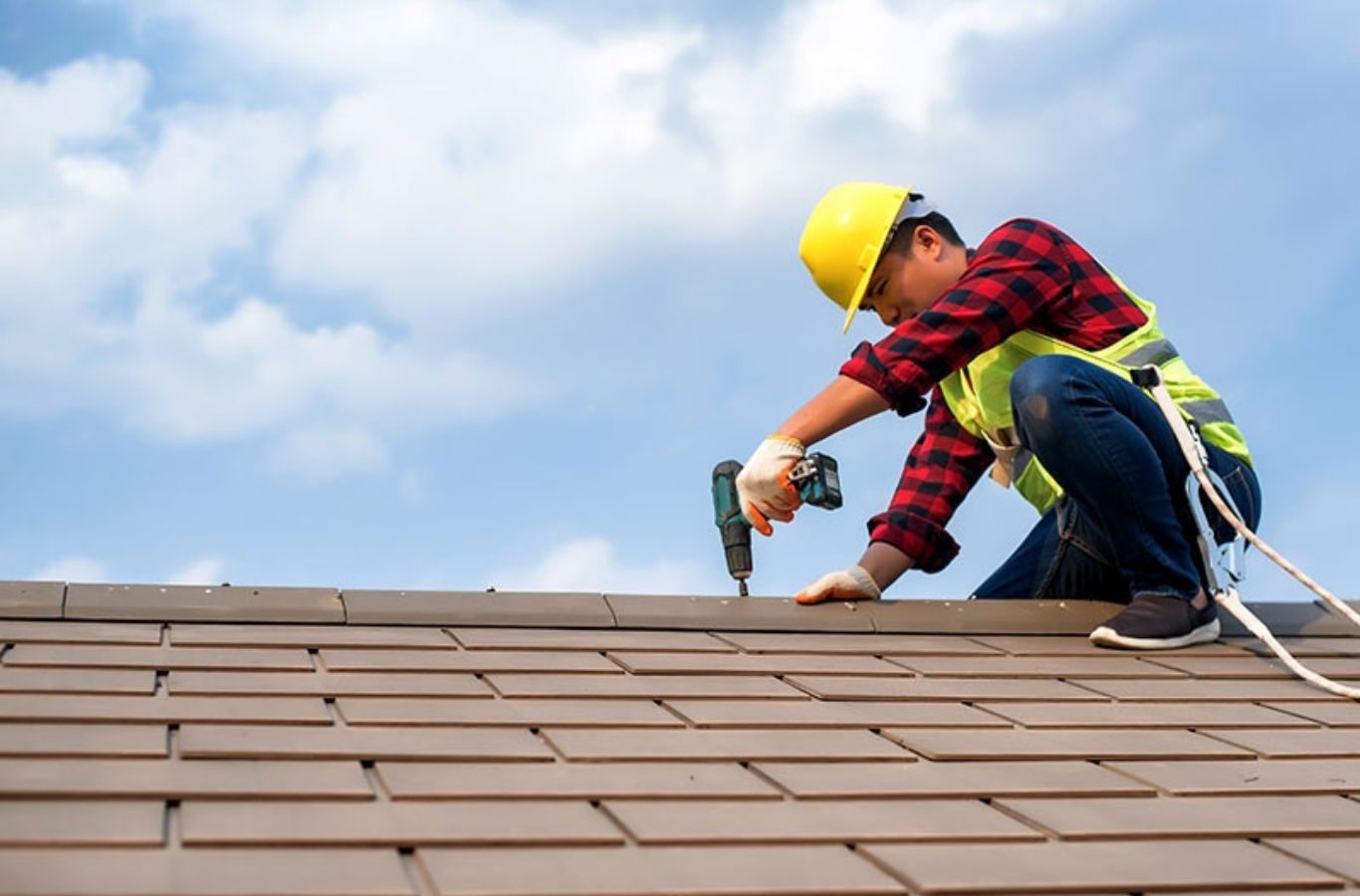 Secure Roofing roofer performing a roof replacement in Black Mountain, NC, showing dependable service and trusted workmanship. Roof Replacement near me.