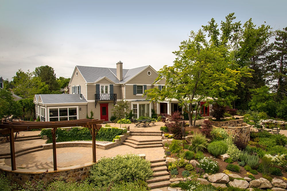 What's the Difference Between a 25-Year, 30-Year, and Lifetime Shingle Warranty